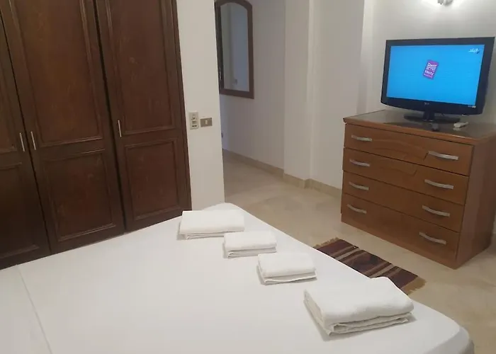 Villa, With Heated Pool And Lagoon *