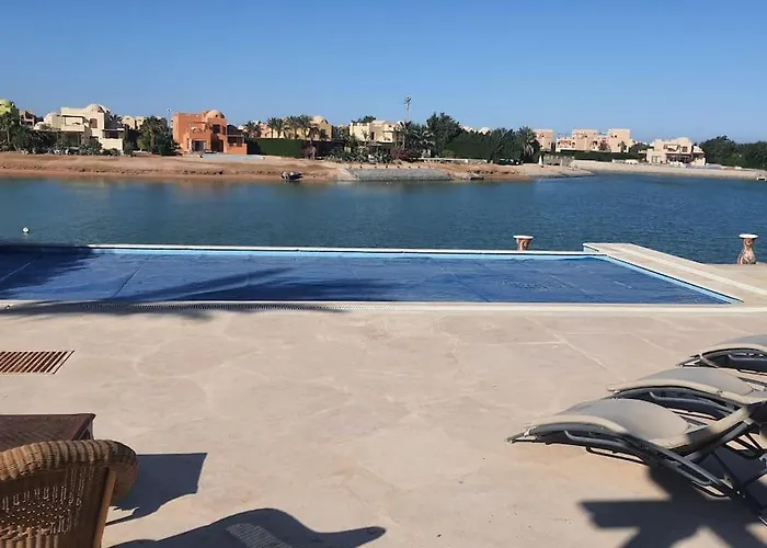 Villa, With Heated Pool And Lagoon Villa Hurghada