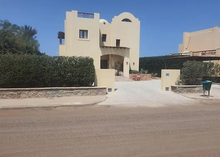 Villa, With Heated Pool And Lagoon Villa *